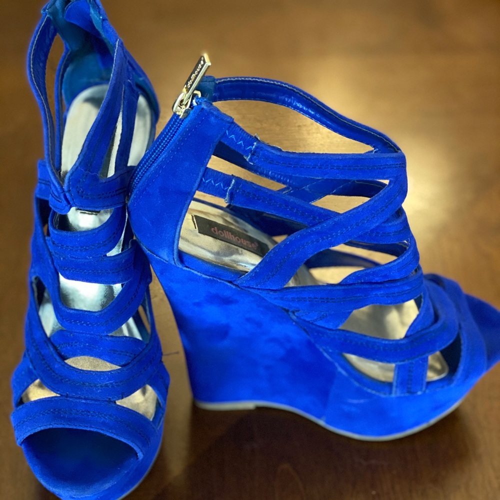 Dollhouse Platform Wedges